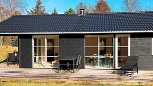Exterior - Holiday Home in Sæby (Sæby)