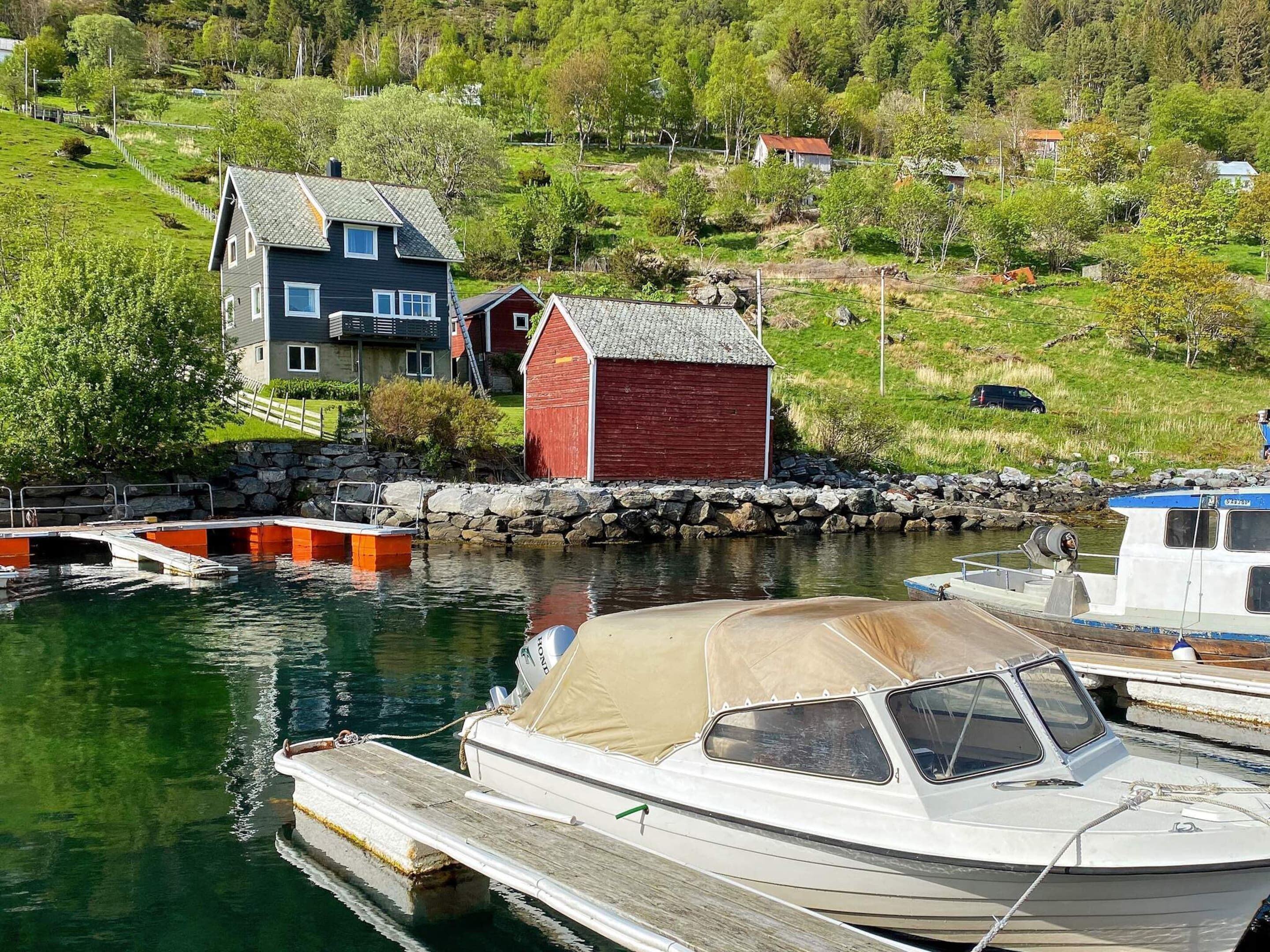 Hús | Bátahöfn