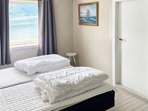 Huis | 4 slaapkamers, individueel gemeubileerd