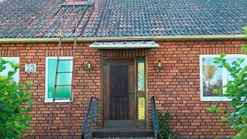 House | Exterior