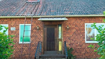 House | Exterior