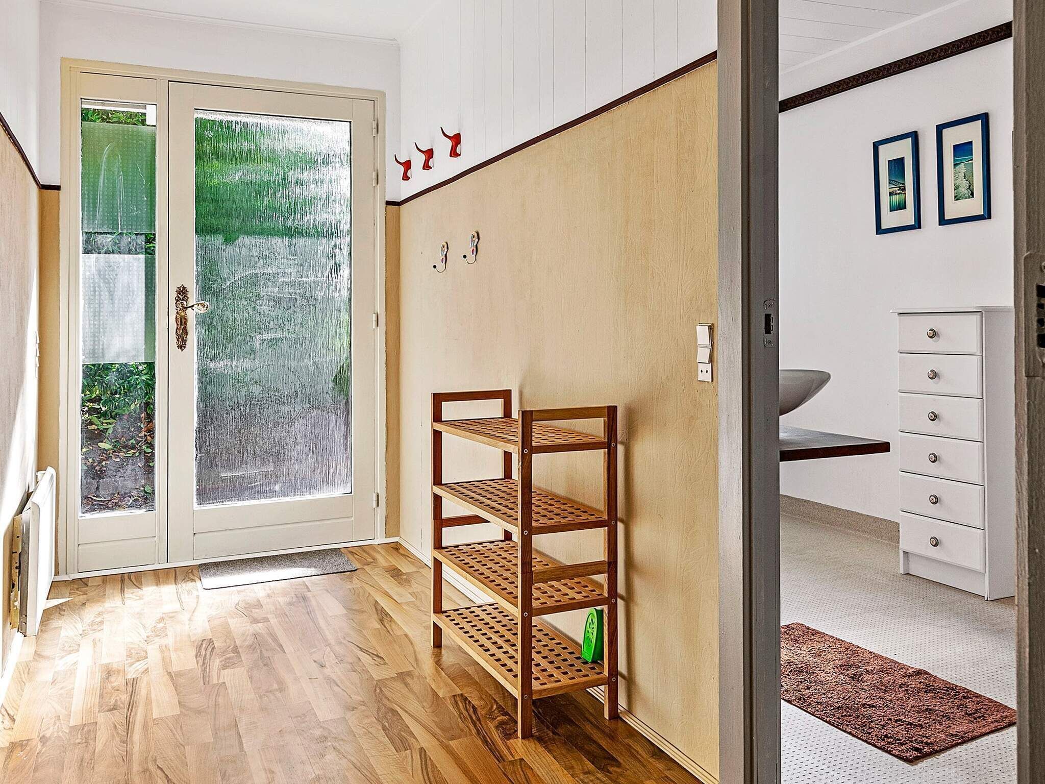4 Schlafzimmer, Babybetten