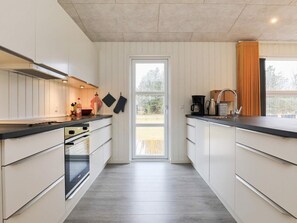 House | Private kitchen - Holiday Home in Fjerritslev (Fjerritslev)