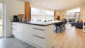 House | Private kitchen - Holiday Home in Fjerritslev (Fjerritslev)