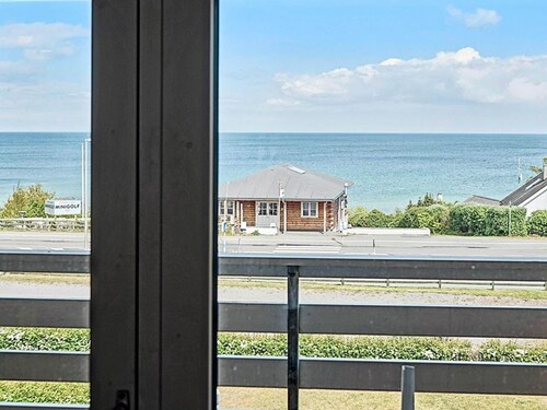 Scenic Seaside Retreat in Sandkas-by Traum