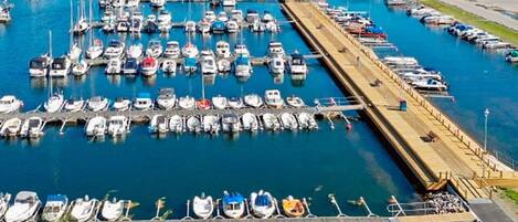 Apartment | Marina