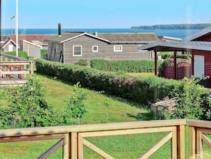 House | Water view