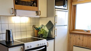 House | Private kitchen | Highchair - 6 Person Holiday Home in Tarm (Tarm)