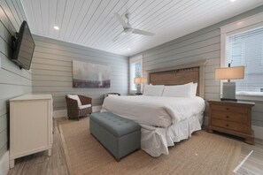 House, Multiple Beds