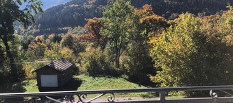 Maison  pour famille , grand espace agréable , calme et ensoleillé .