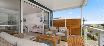 Zion by the Sea ~ Aldinga Beach - Bright and Colourful Beach Abode