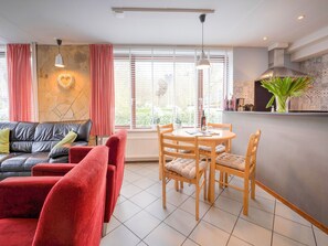 House | Living room - Chalet in Ulestraten Near Maastricht (Ulestraten)