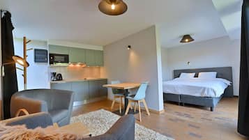 Departamento | 1 habitación, muebles diferentes y ropa de cama