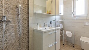 Unclassified image, 4 of 34, button - Nice and Modern Holiday House Near Pula (Vodnjan)
