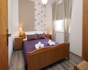 1 bedroom