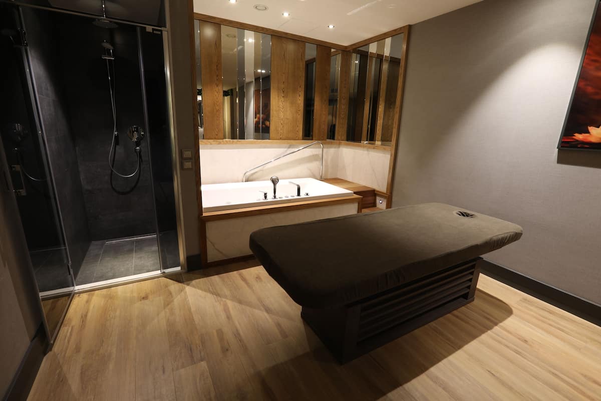 couples treatment room(s), turkish bath/hammam, body treatments