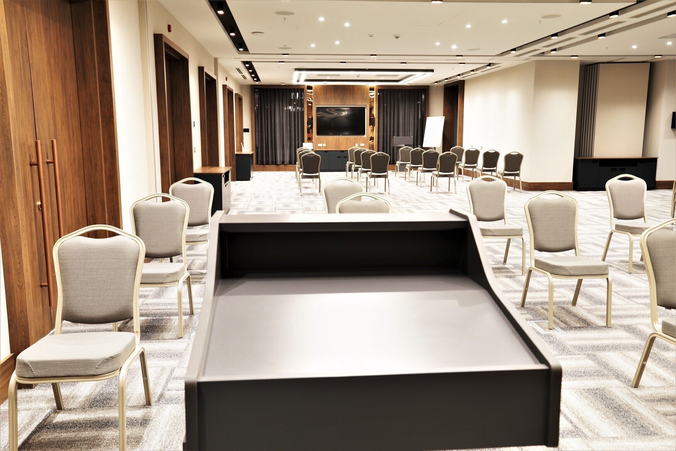 Photo - Limak Skopje Luxury Hotel