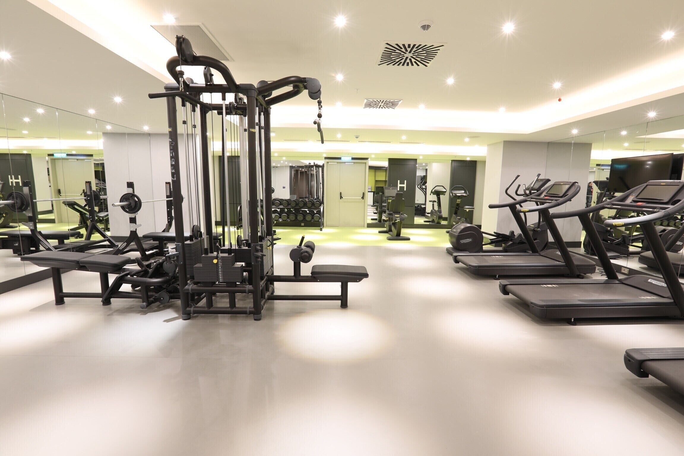 Photo - Limak Skopje Luxury Hotel