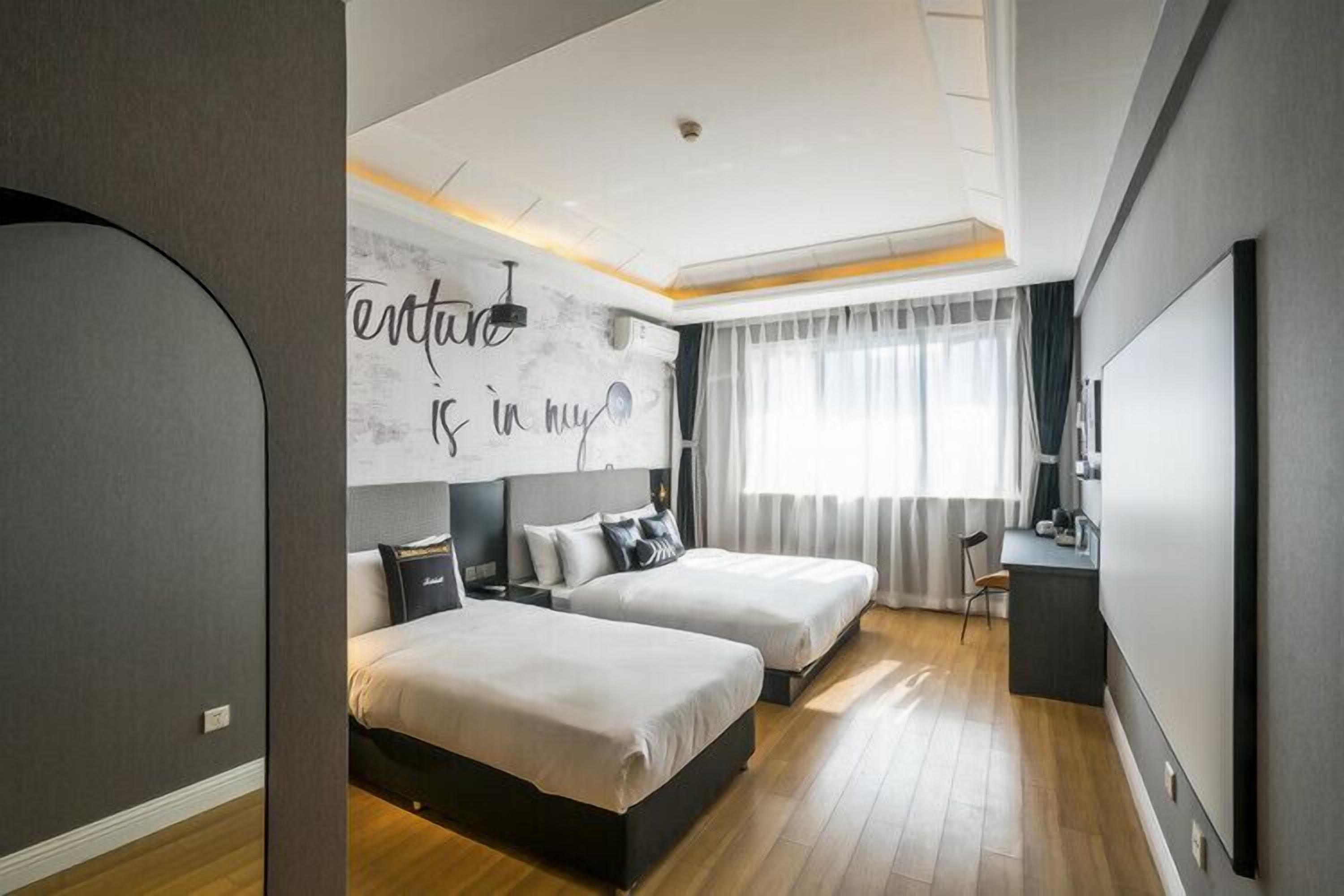 Family Triple Room | Free WiFi