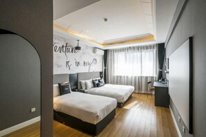 家庭三人房 | 免費無線上網