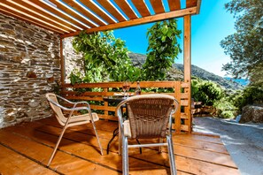 Tradisjonell leilighet, 2 soverom | Lydisolert, wi-fi (inkludert) og sengetøy