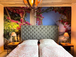 9 chambres, fer et planche à repasser, lit parapluie, Wi-Fi gratuit