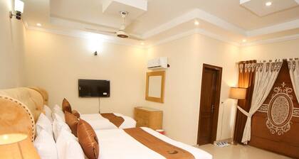 Hotel Premier Inn Grand