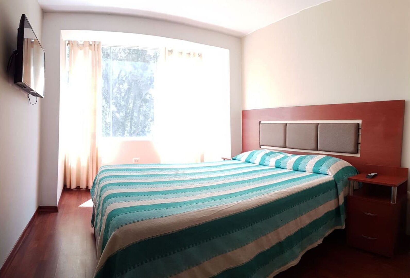 3 bedrooms