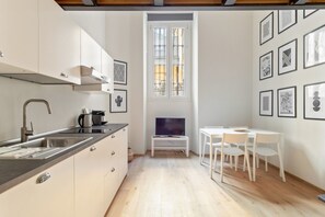 Micro-ondas, cooktop, torradeira