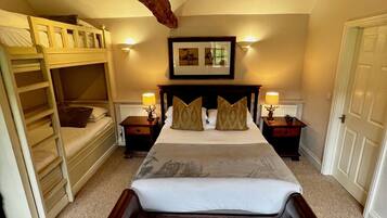 Deluxe Cottage, Ensuite, Pool View (Luxury Cottage ) | 2 bedrooms