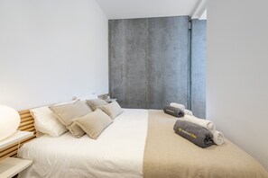 1 camera, ferro/asse da stiro, Wi-Fi gratuito, lenzuola