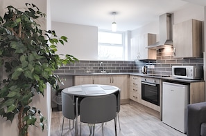 Comfort Double Room | Private kitchen