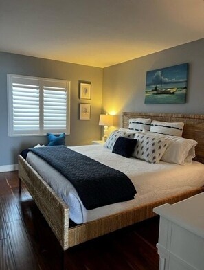 1 habitación, tabla de planchar con plancha, internet y ropa de cama 