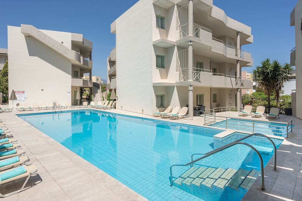 Summer Beach Hotel - Crete image