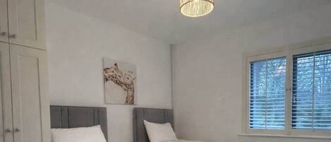 6 bedrooms, iron/ironing board, travel crib, WiFi