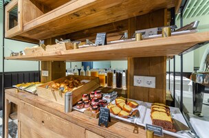 Daily buffet breakfast (EUR 15 per person)