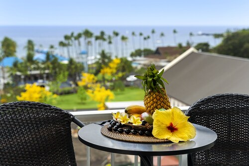 Kailua Village #701: Top Floor, Corner Penthouse Remodeled in Downtown Kona.