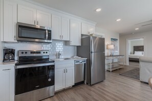 Verdunkelungsvorhänge, kostenloses WLAN, Bettwäsche