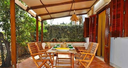 Holidaisy - Villa with garden