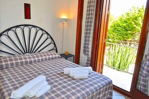 3 bedrooms, WiFi, bed sheets