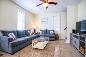 Smart TV - Steps to Beach — 30A Bungalow with Pool, Hot Tub, and Quick Access to Seaside (Santa Rosa Beach)