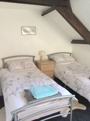 2 soveværelser, strygejern/strygebræt, weekendseng, gratis Wi-Fi