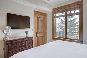Condo, 4 habitaciones | 4 habitaciones, wifi gratis y ropa de cama 