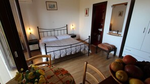 1 chambre, Wi-Fi, draps fournis