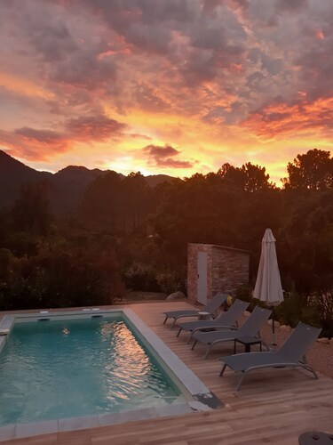"CASA NELLIA - NEW luxury villa - Sainte Lucie de PV. HEATED swimming pool.