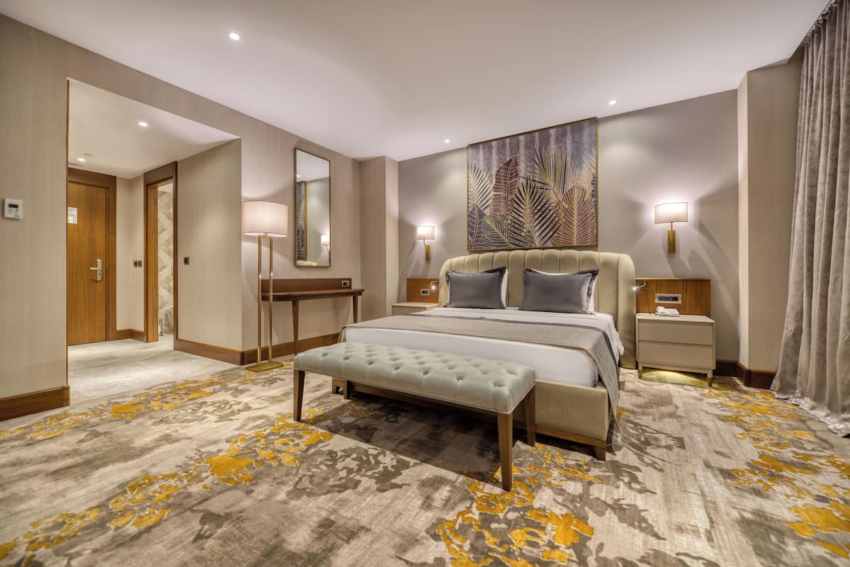 Chambre Deluxe, vue sur la piscine | 1 chambre, literie de qualité, minibar