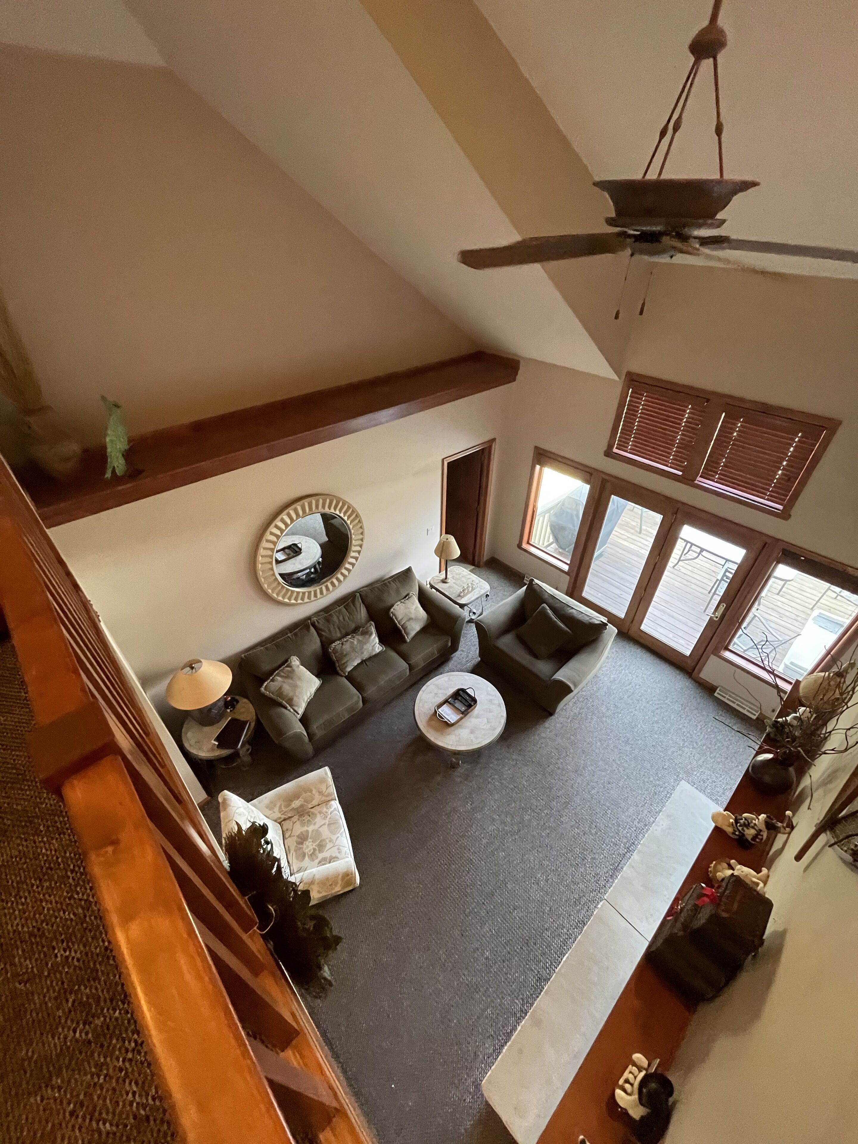 Smart-TV, Kamin, DVD-Player, Tischfußball