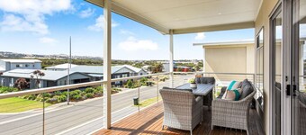 Chiton Views - 19A Albatross Ave, Chiton
