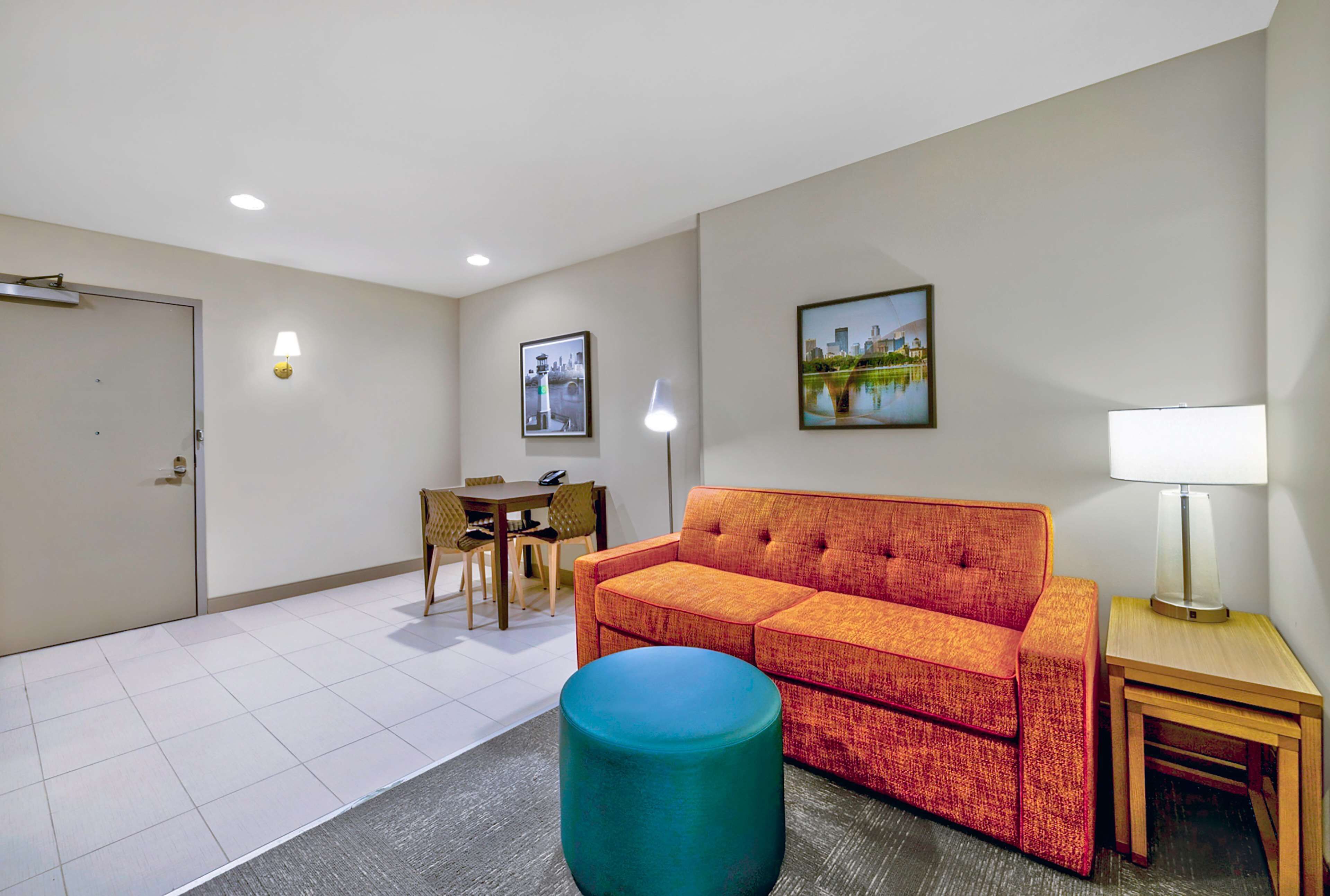Photo - Home2 Suites by Hilton Minneapolis Downtown