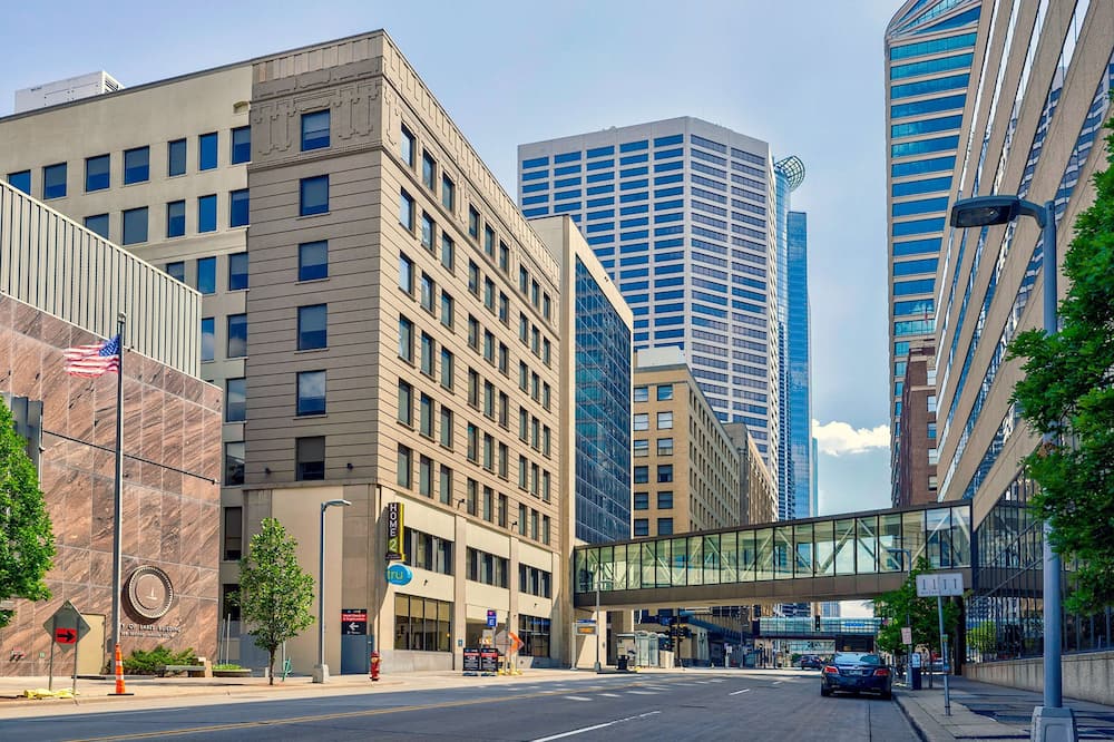 Home2 Suites by Hilton Minneapolis Downtown, MN